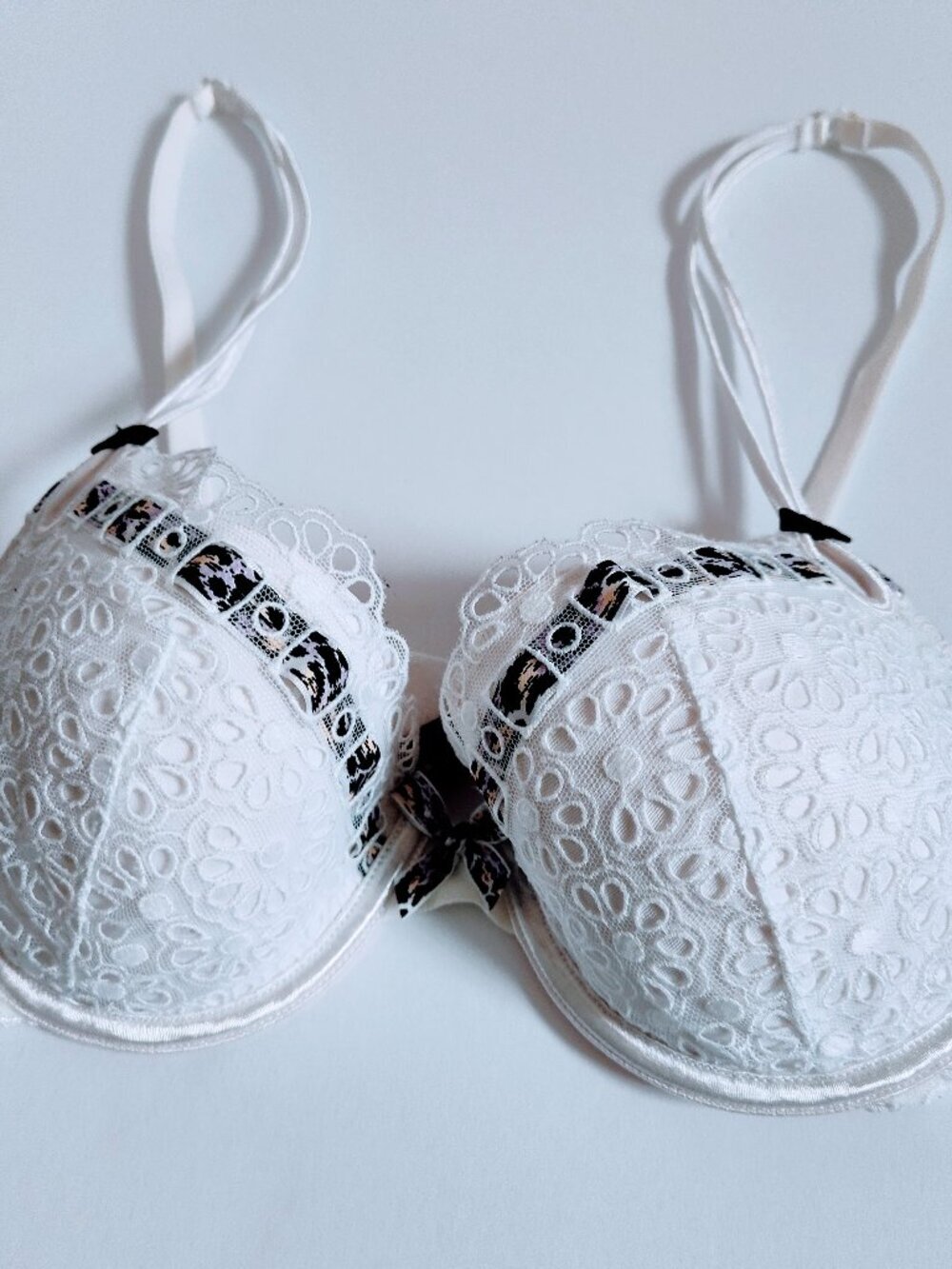 Victoria's Secret Sexy Little Things Lace Convertible